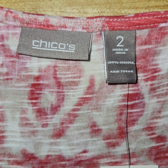 CHICO’S Ikat Pleated Tank Top, size 2 - Picture 3 of 8